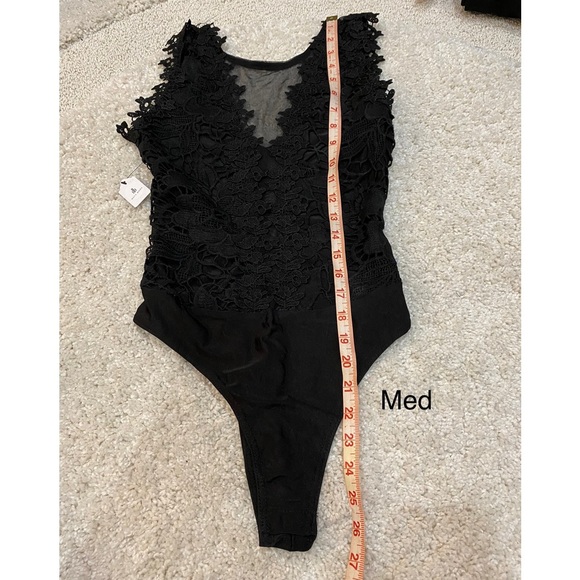 Sexy Black Bodysuit with floral detail small and medium - Picture 13 of 13